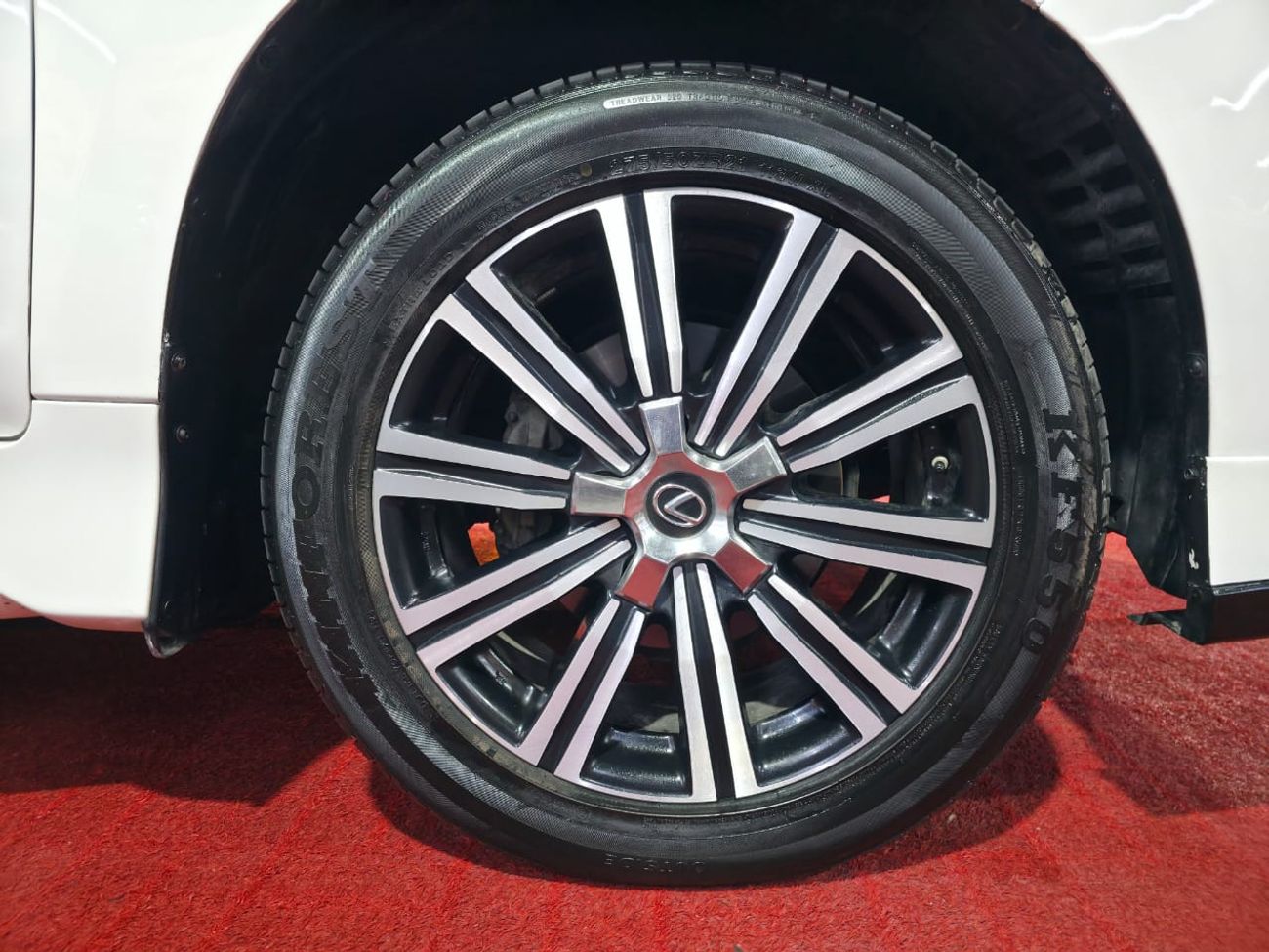 لكزس LX 570 Sport Platinum 5.7L