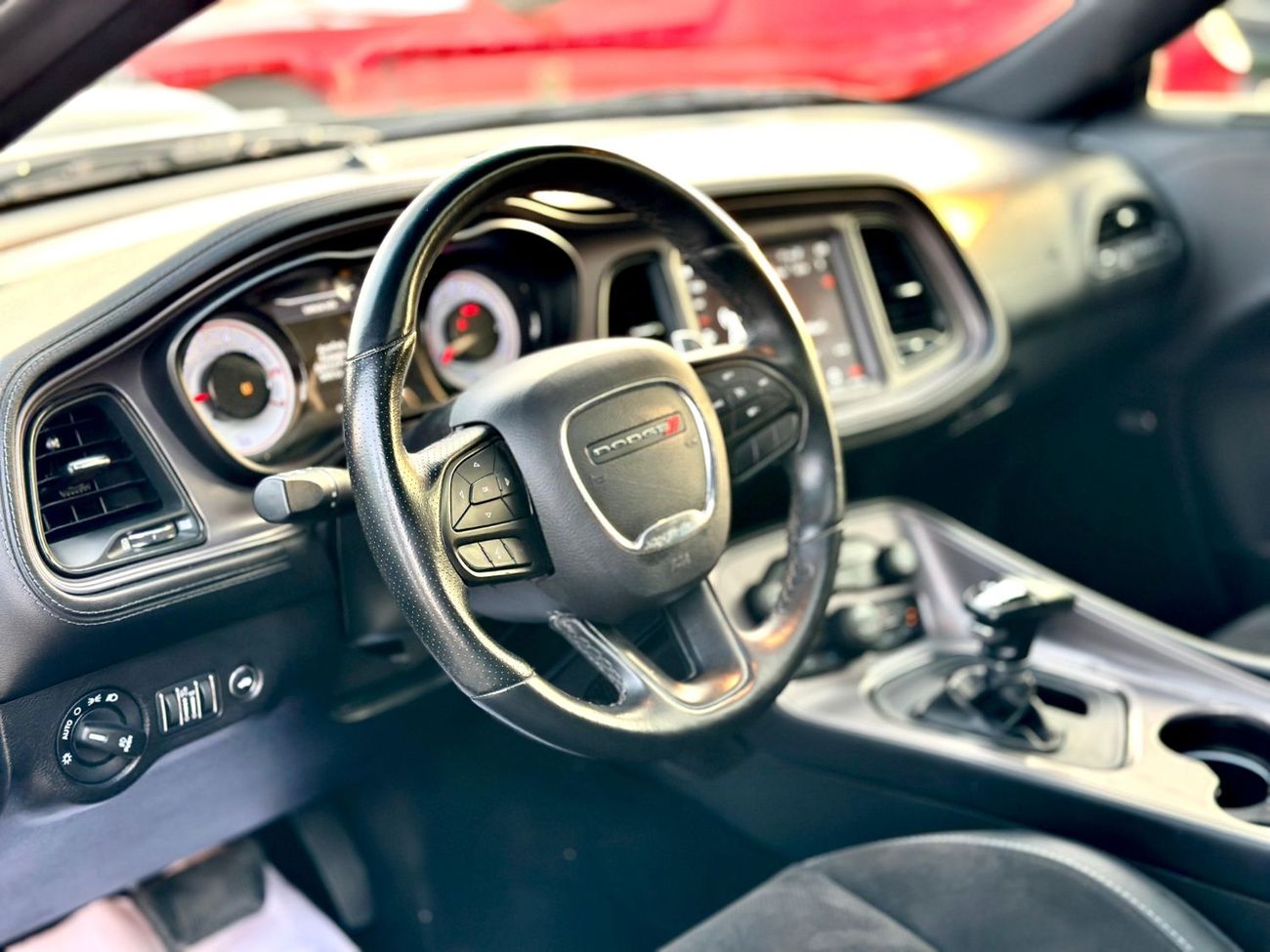 دودج تشالينجر R/T Shaker 5.7L (372 HP)