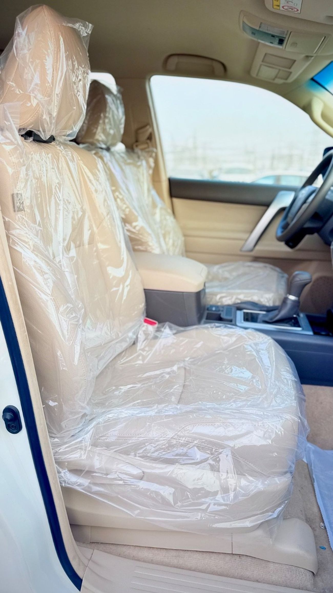 تويوتا برادو 2019 TX-L V4 2.7L Full Option Very Clean and Perfect Condition