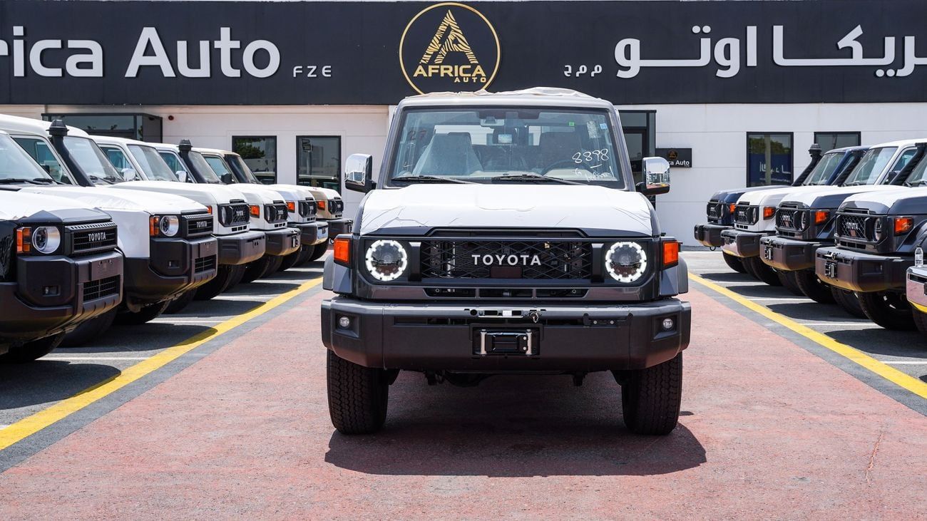 تويوتا لاند كروزر 70 LC 76 4.0 PETROL AT FULL 2026