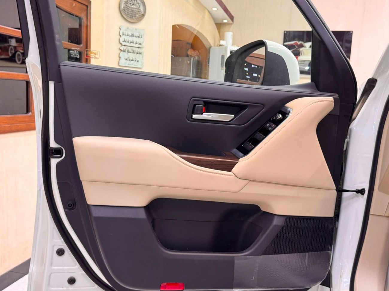 Toyota Land Cruiser GXR