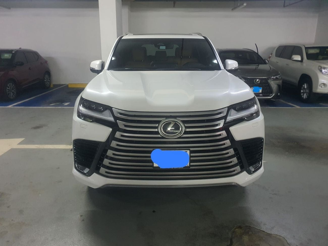 لكزس LX 600 SIGNATURE
