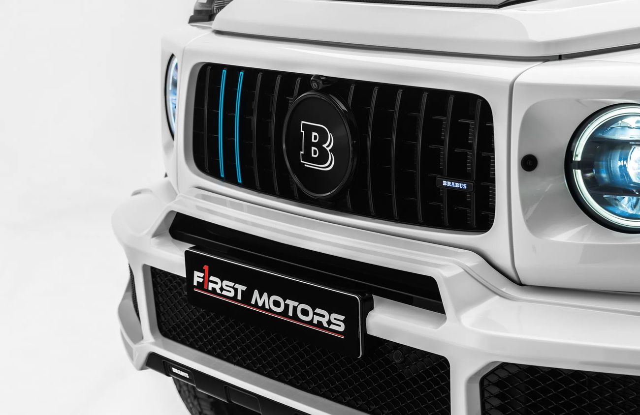 Mercedes-Benz G 63 AMG 4X4² 4.0L V8 Bi-Turbo Engine