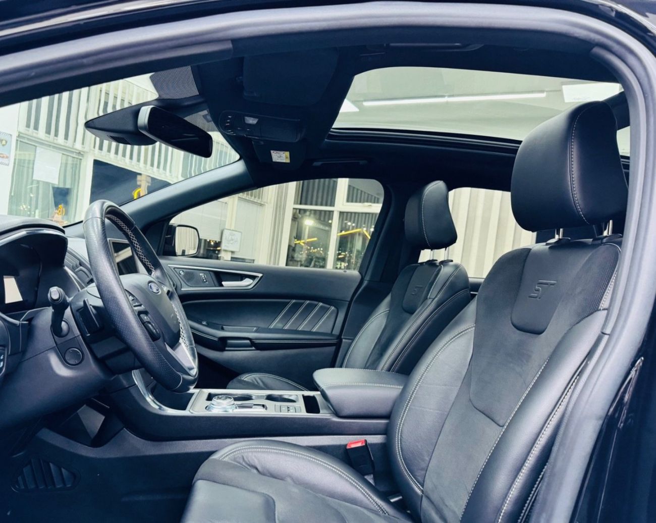 Ford Edge ST GCC .. Original paint .. FSH .. Perfect Condition