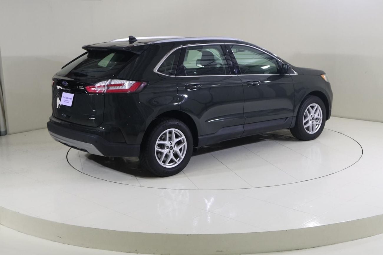 Ford Edge SEL123C | FREE Insurance + Registration / AL TAYER MOTORS AL QOUZ SHOWROOM