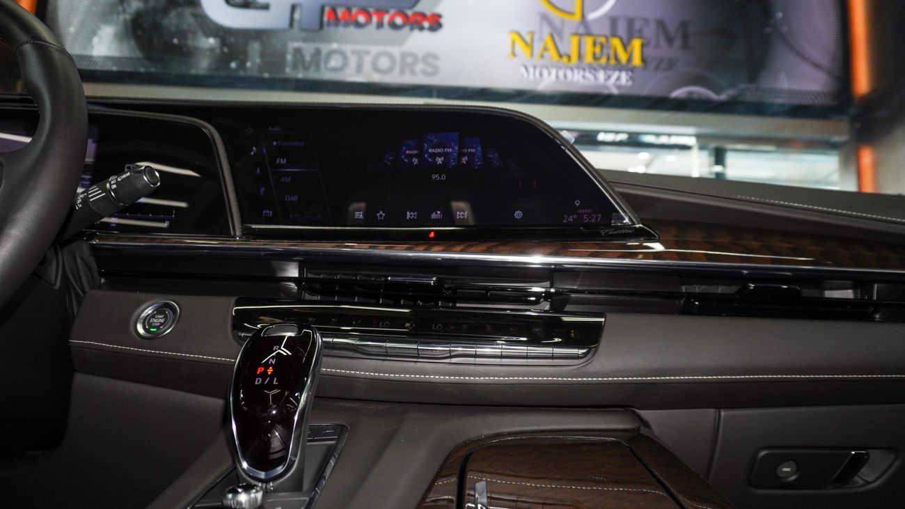 Cadillac Escalade 600