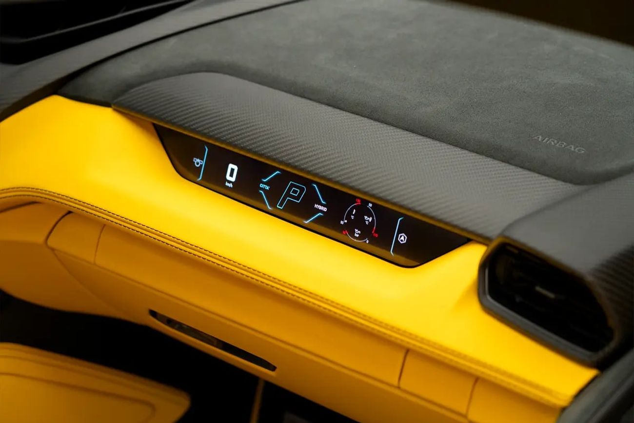 Lamborghini Revuelto LAMBORGHINI | REVUELTO 2025MY | GCC SPECS DEALER WARRANTY + SERVICE CONTRACT 5 YEARS 6.5L V12 Hybrid