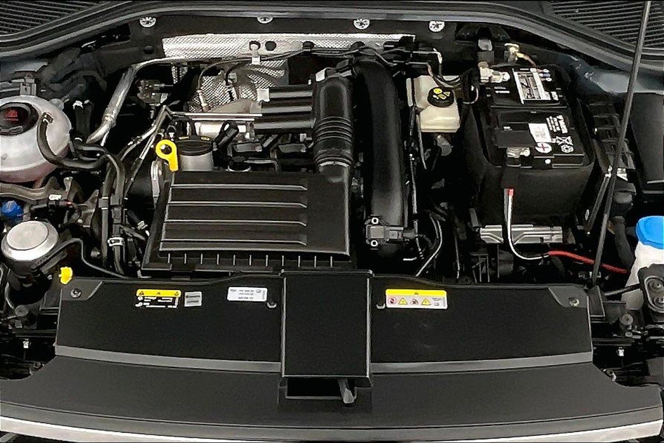 فولكس واجن T ROC Life | شامل الضمان | 0 ﺪﻔﻋﺓ ﺃﻮﻟﻯ