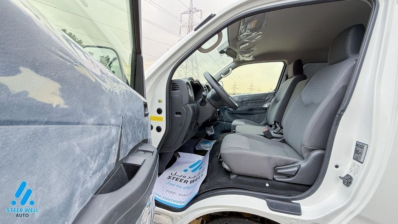 Nissan Urvan HIGH ROOF WIDE BODY 3-Seater Automatic (4-Door)