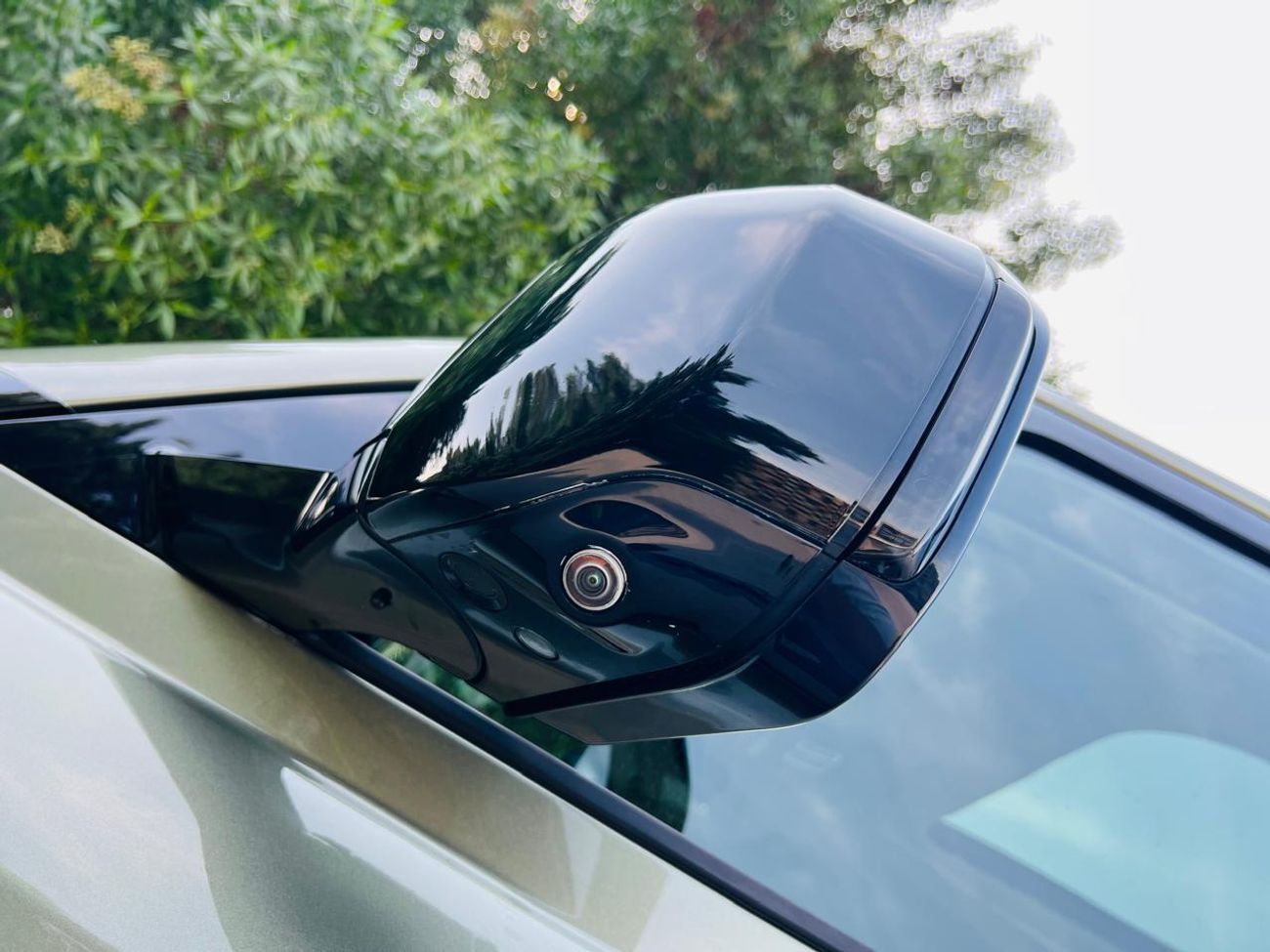 Land Rover Defender 110 SE P400 3.0L