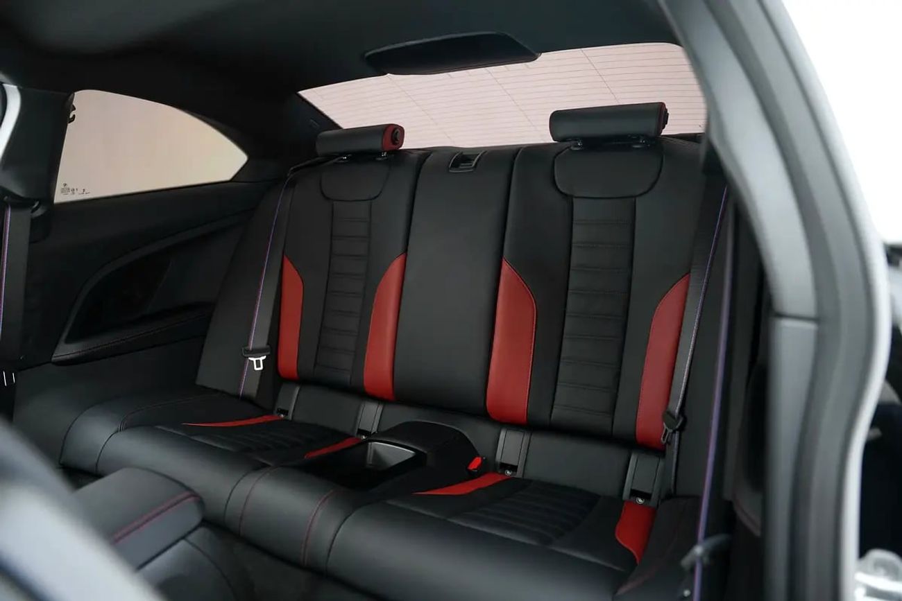 بي أم دبليو M2 WITH 3 YEARS WARRANTY AND SERVICE CONTRACT