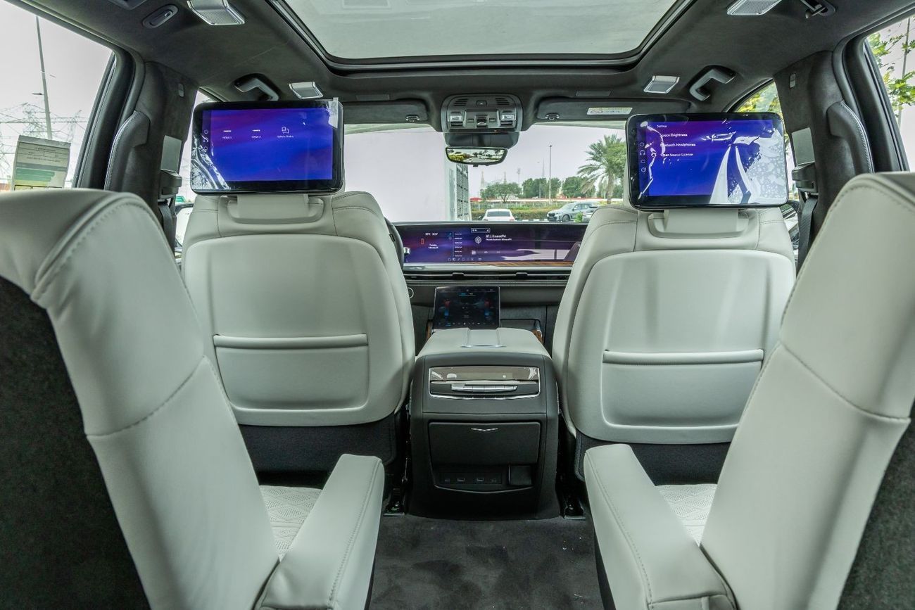 كاديلاك إسكالاد Sport Platinum 6.2L AWD Cadillac Escalade Sport Platinum - 2025 Brand New (Export)