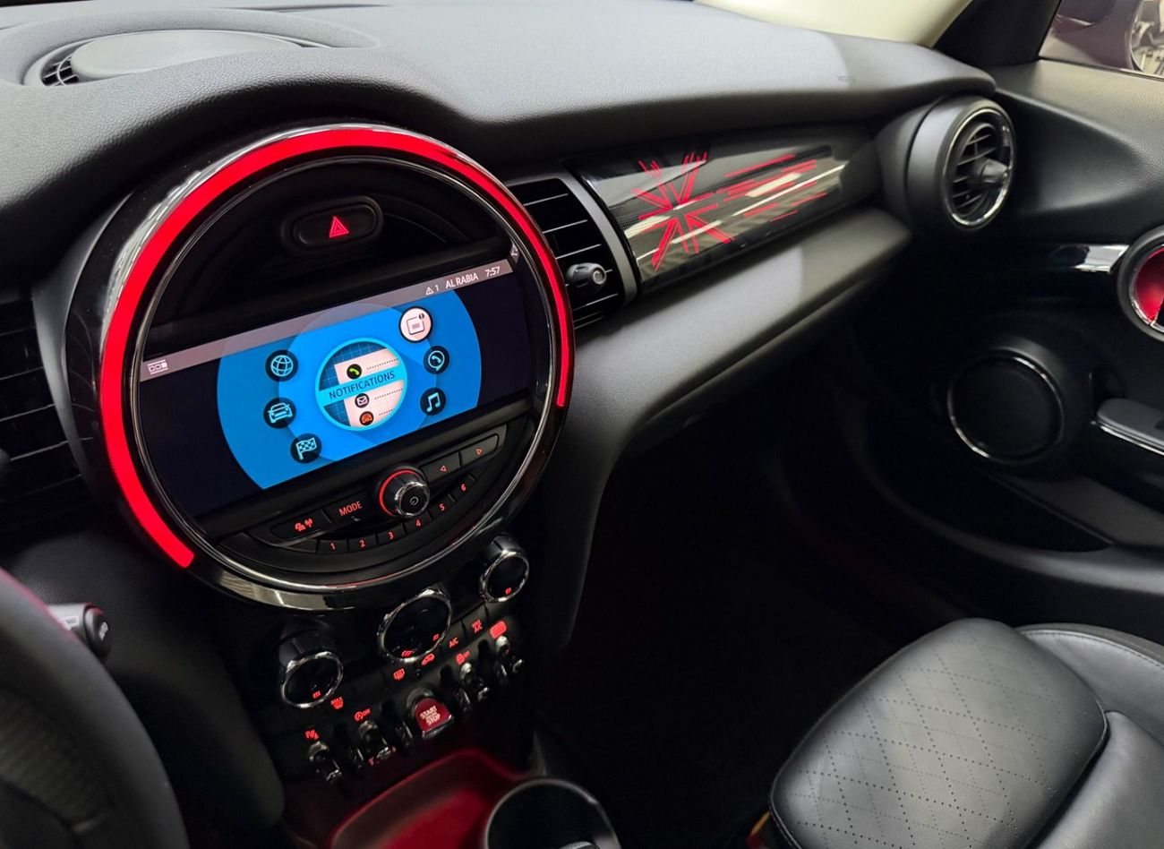 ميني كوبر إس GCC .. FSH .. Perfect condition .. Original paint