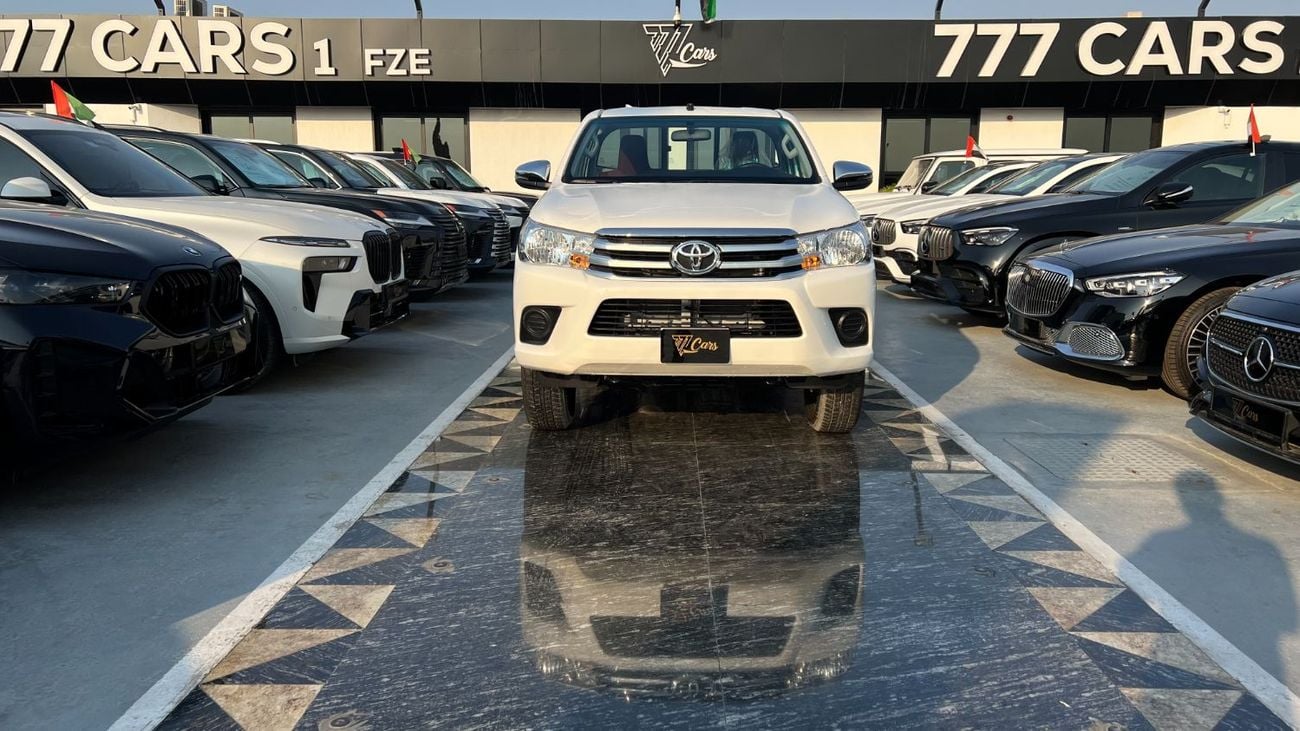 تويوتا هيلوكس GLX 2.7L Single Cab Utility 4WD M/T