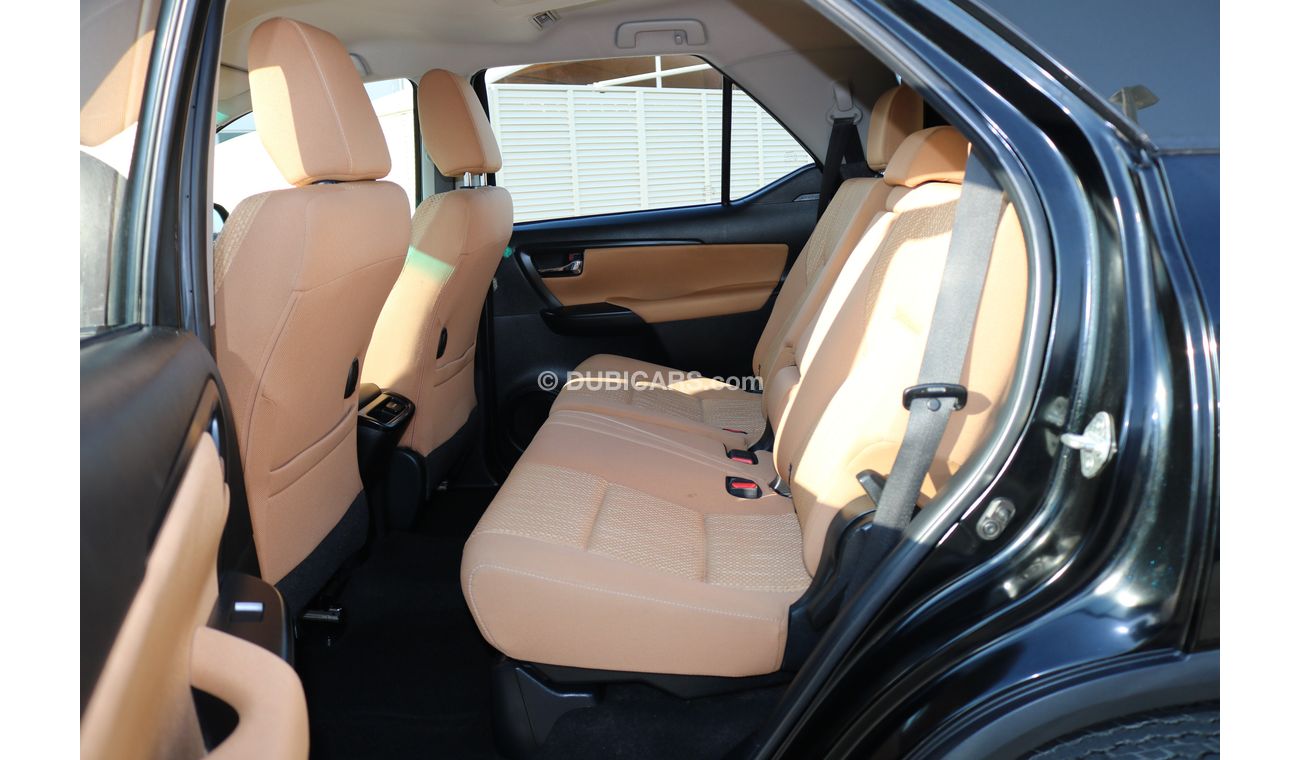 Toyota Fortuner 2018 SR5 SUV WITH GCC SPEC