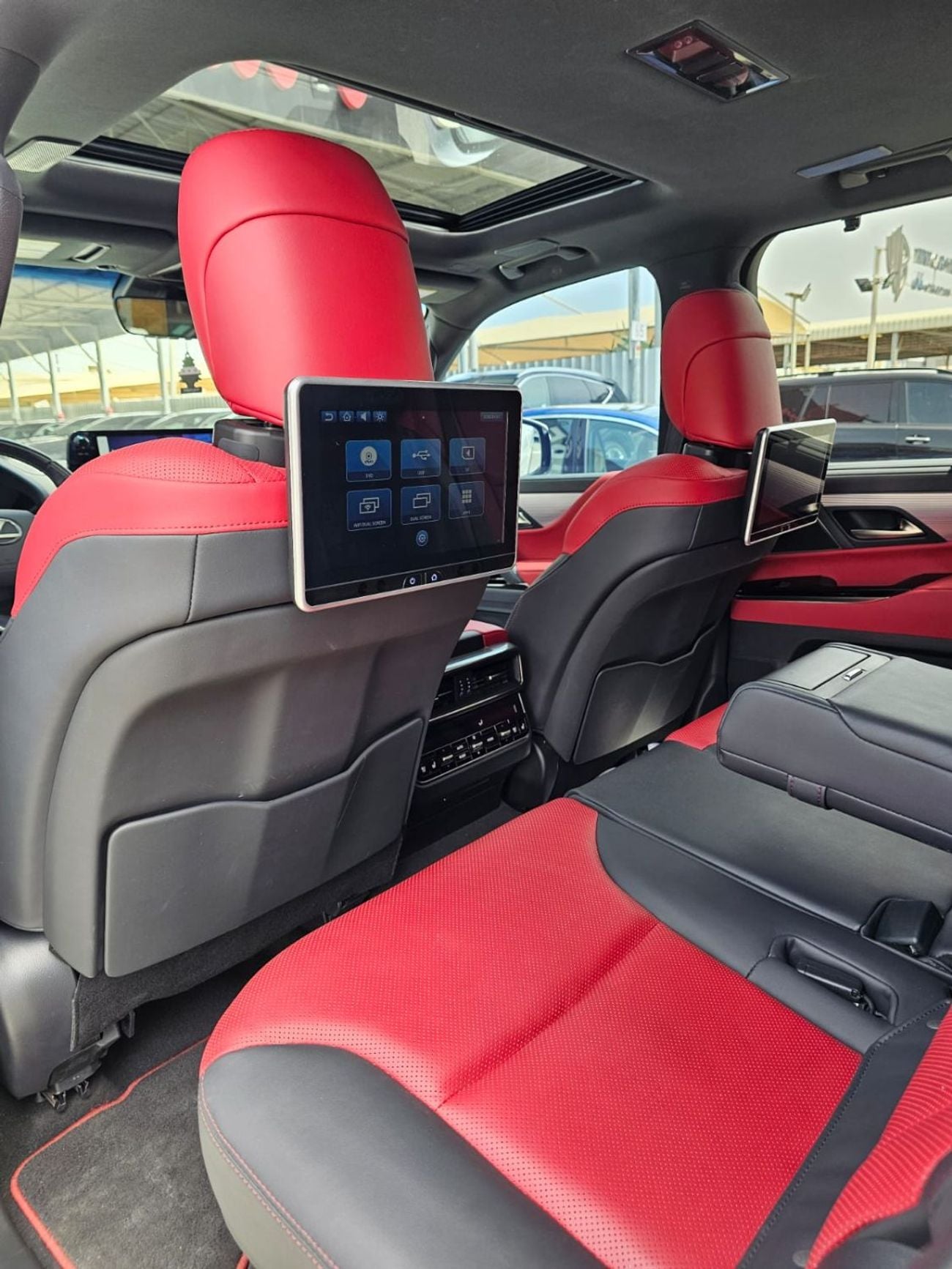 Lexus LX600 F SPORT LAUNCH EDITION