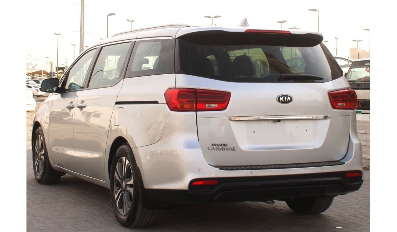 Kia Carnival LX Kia Carnival 2019, full option, GCC, in excellent condition