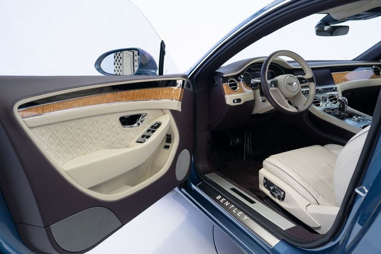 Bentley Continental GT 6.0L W12 (626 HP)