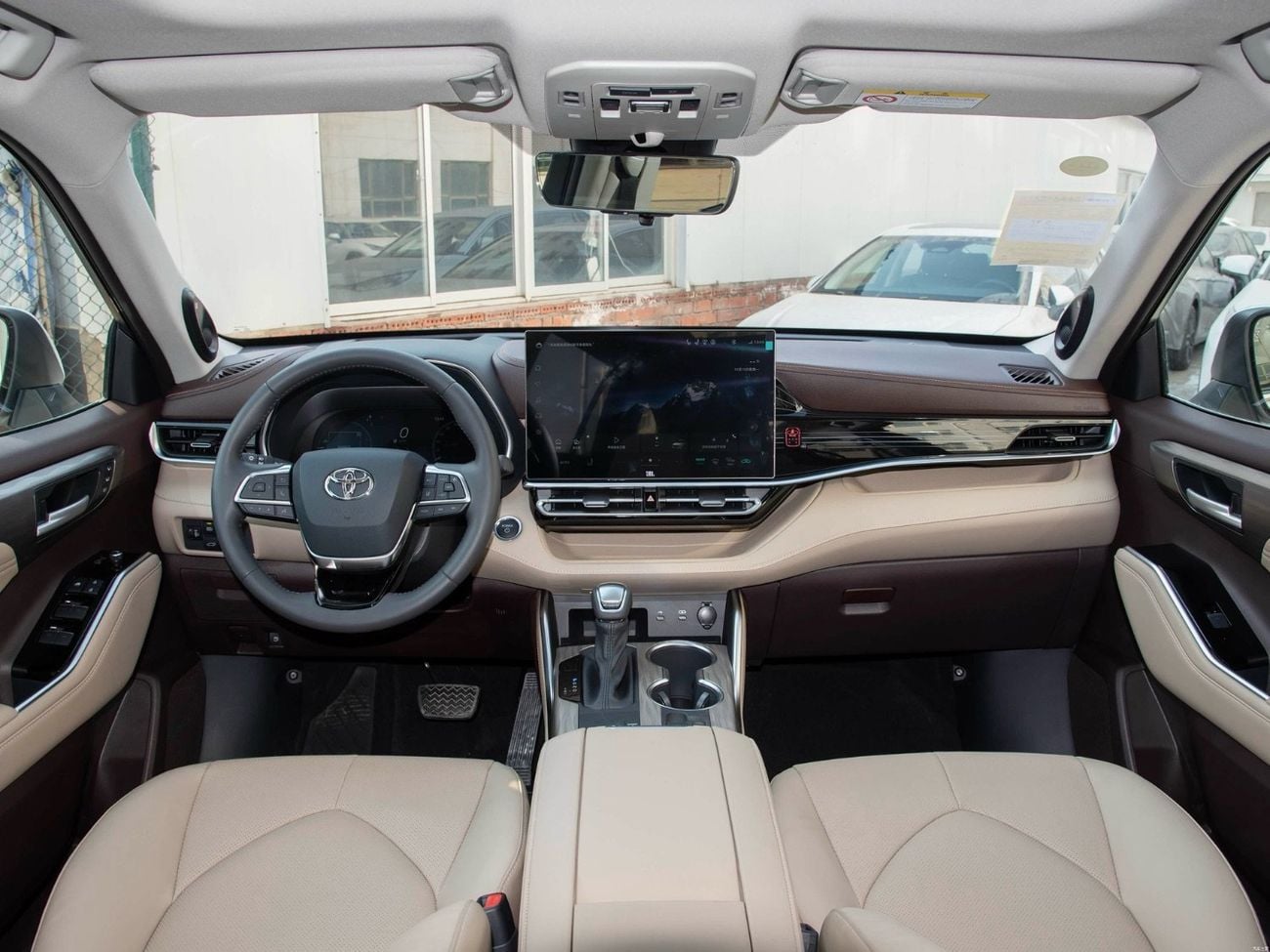 Toyota Highlander China spec 2.5 platinum