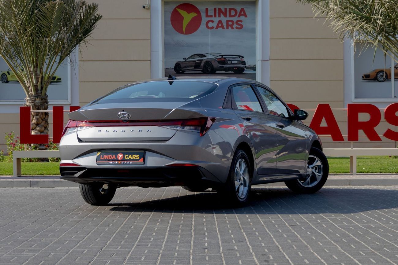 Hyundai Elantra Smart 1.6L