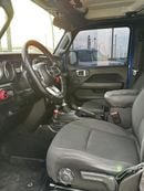 Jeep Wrangler Unlimited Sahara 2.0L A/T