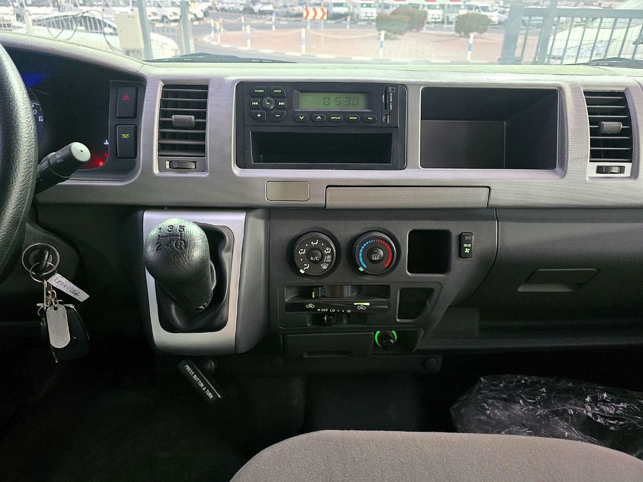 جويلونغ A4 JOYLONG A4 Bus 2.5L V4 Diesel 15 Seats   White color 2023 Model