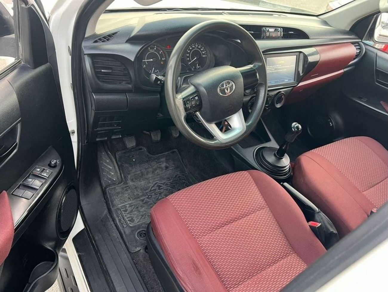 Toyota Hilux 2021 TOYOTA HILUX 2.4L V4 *DIESEL* MANUAL TRANSMISSION  +  POWER WINDOW + 4X4  + Rear Camera - DOUBL