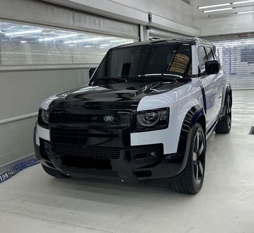 Land Rover Defender P525 V8