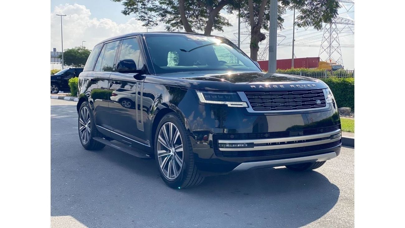 Land Rover Range Rover GCC SPEC UNDER WARRANTY AND SERVICE