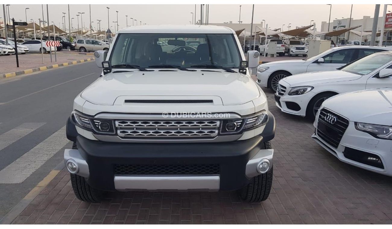 تويوتا إف جي كروزر تويوتا FG موديل 2015 خليجي  دفلوك GXR مالك واحد من الوكاله السياره 2 مفتاح