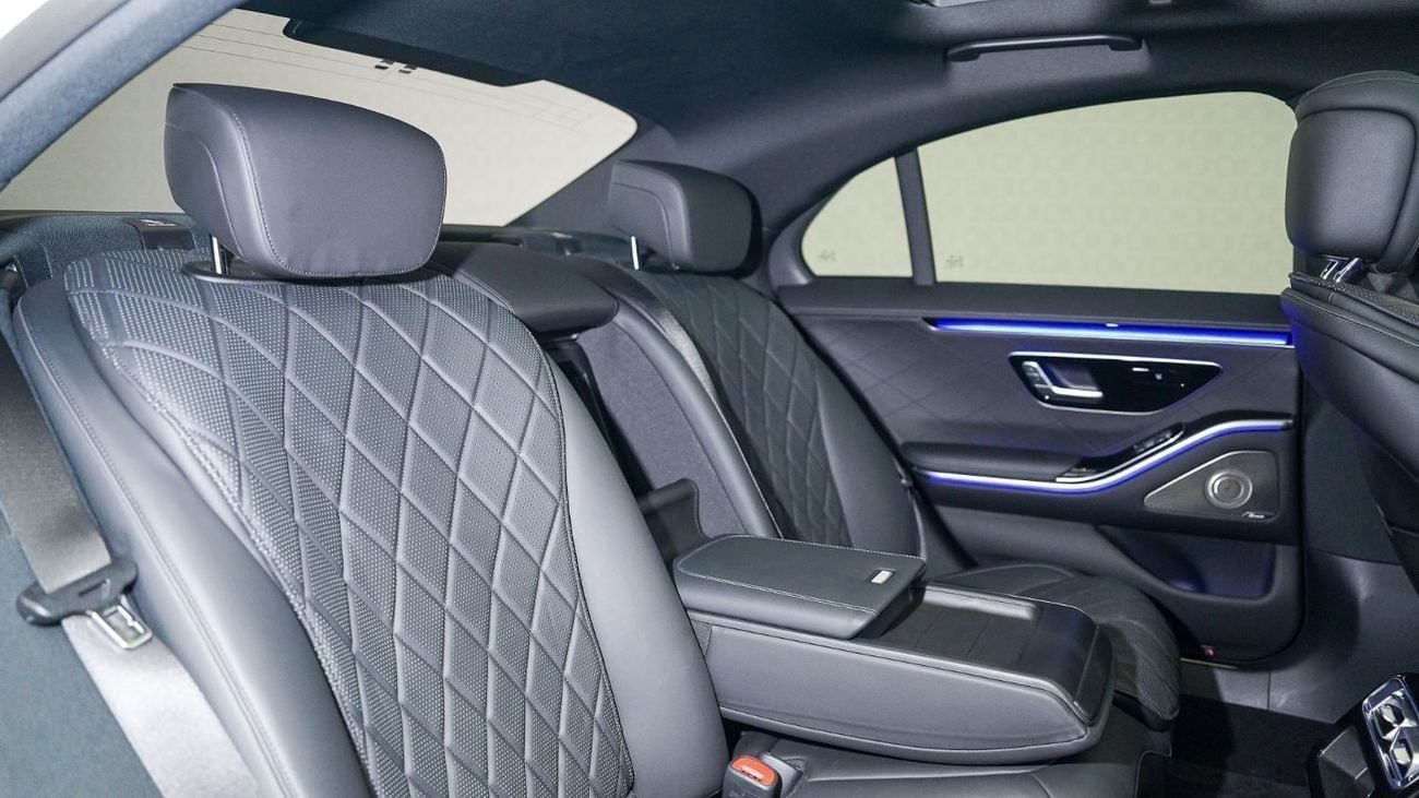 Mercedes-Benz S 500 UAE's Very Best Example | 2 Years Free Servicing | AED 4,719 Per Month