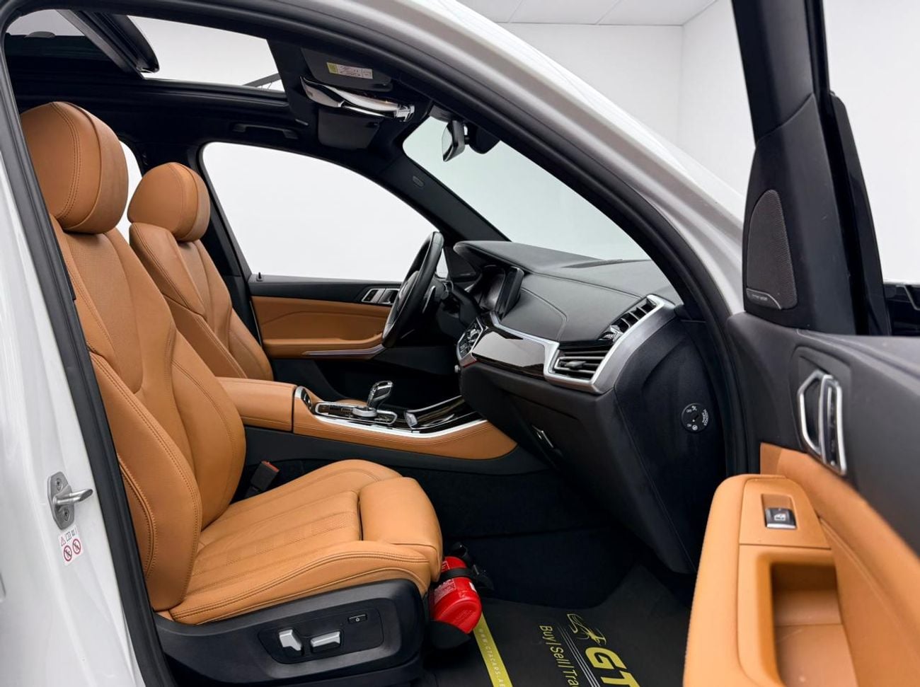 بي أم دبليو X5 2022 BMW X5 xDrive40i M-Sport, 2026 BMW Warranty + Service Pack, Very Low Km, Fully Loaded, GCC