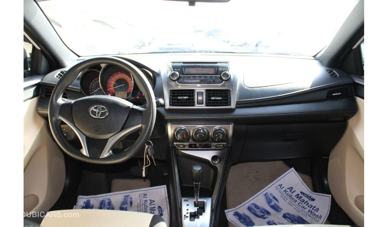 Toyota Yaris ACCIDENTS FREE- 2 KEYS - CAR IS IN PERFECT CONDITION INSIDE OUT