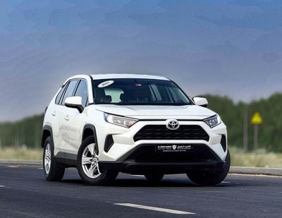 تويوتا راف ٤ تويوتا راف فور 2.5 لتر موديل 2021 خليجي بحالة ممتازة بدون حوادث 1333 شهرياً