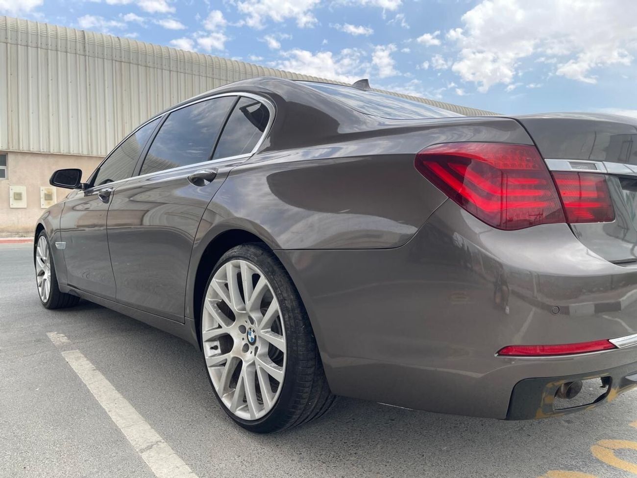 BMW 750Li Exclusive 4.4L