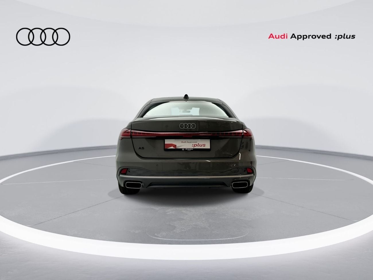 أودي A5 Sedan TFSI 150hp (Ref# 25574)