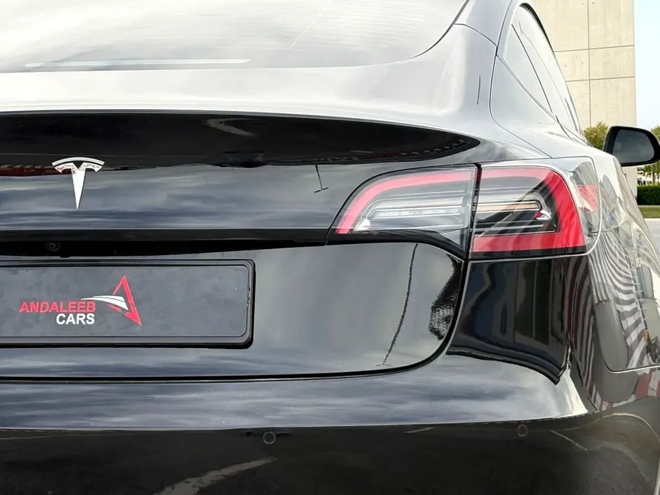 تسلا موديل 3 STANDARD RANGE  !! EID SALE !! 1 YEAR FREE WARRANTY !!  AED 1,520 P.M | 0% DOWN PAYMENT | TESLA MODE