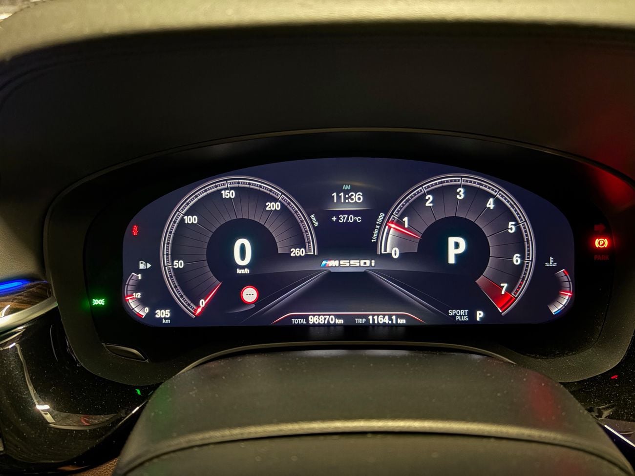 BMW M550i STD