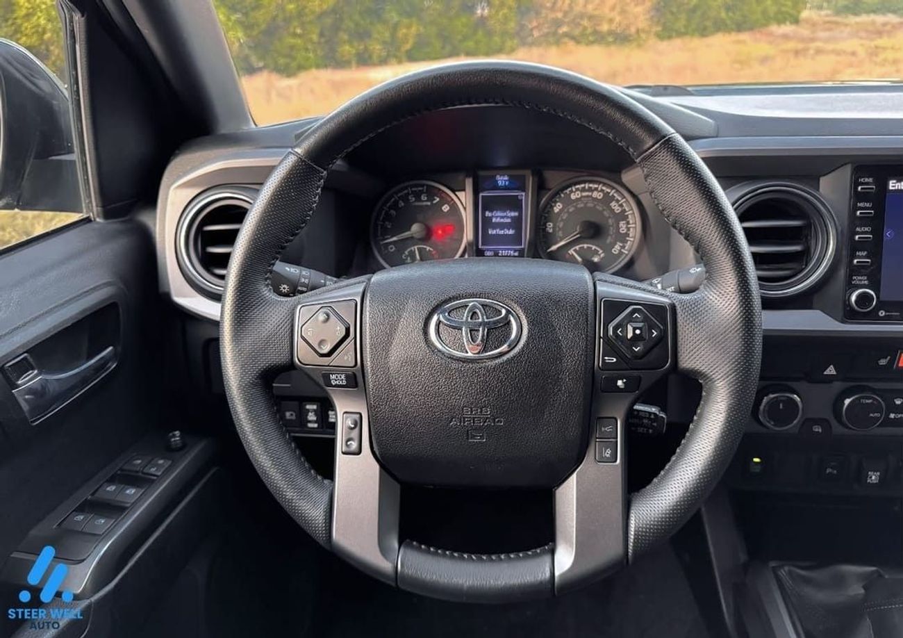 Toyota Tacoma TRD 4x4 Off Road 3.5L V6 / Good Condition / Ready to Drive / Book now!