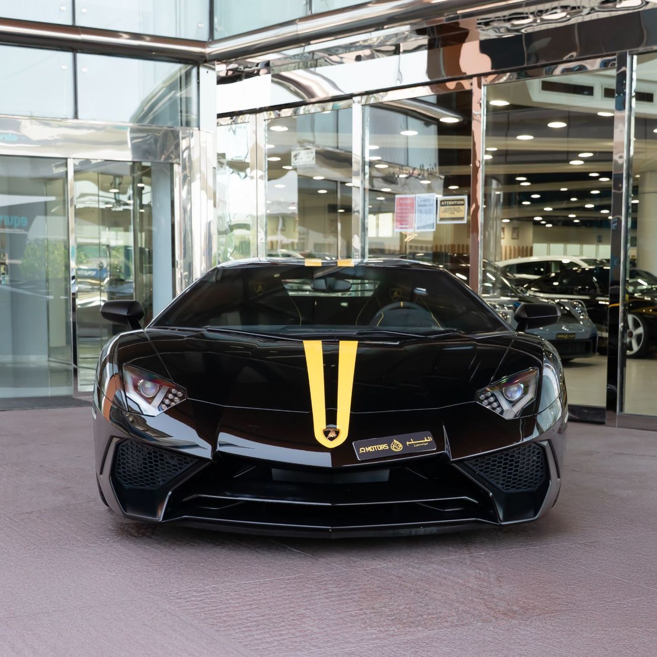 لامبورغيني أفينتادور 2017 LAMBORGHINI AVENTADOR SV GCC DONE ONLY 13,000KM