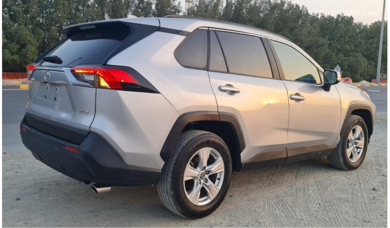 Toyota RAV4 2020 XLE Full Option