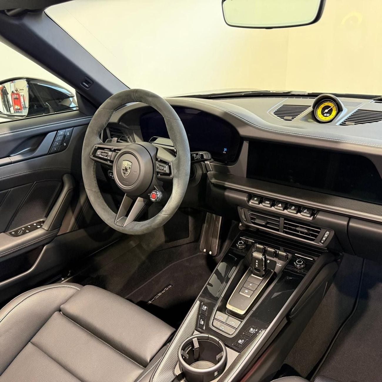 Porsche 911 Turbo S (992)