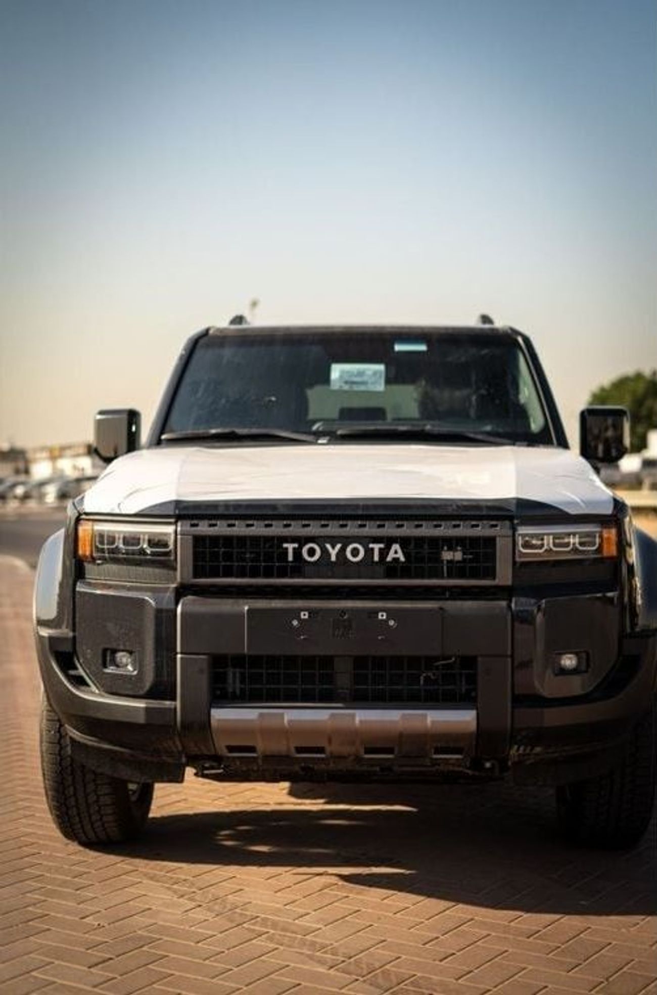 تويوتا برادو TOYOTA PRADO 2.8 DIESEL LUXURY FULLL OPTION