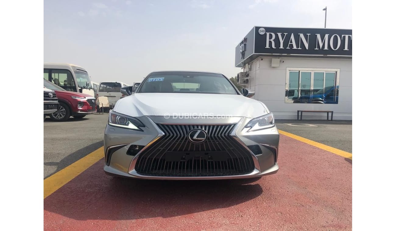 لكزس ES 350 لكزس ES 350 ، كامل الخيار ، 3.5 لتر ، V6 ، موديل 2020 مع سقف بانورامي وكاميرا 360 درجة ، للتصدير وال