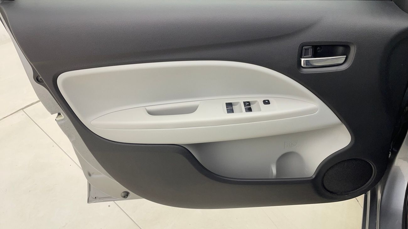 ميتسوبيشي اتراج GLX HIGHLINE 1.2 | بدون دفعة مقدمة | اختبار القيادة في المنزل