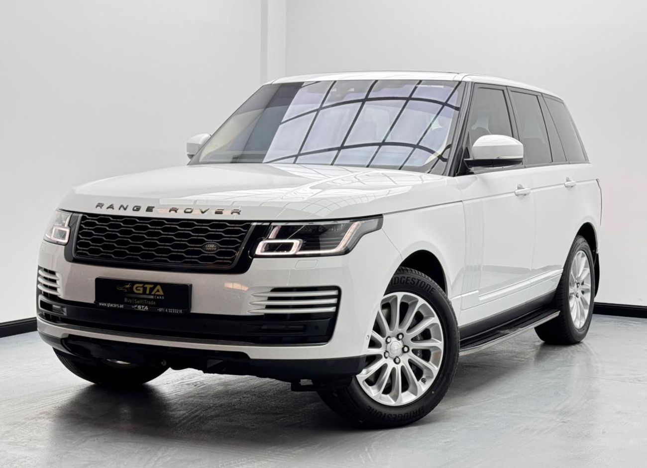 لاند روفر رينج روفر HSE 3.0L (375 HP) 2019 Range Rover Vogue HSE, Full Service History, 1 Year Warranty, GCC