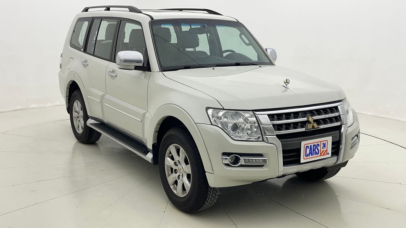 ميتسوبيشي باجيرو GLS MIDLINE 3 | بدون دفعة مقدمة | اختبار القيادة في المنزل