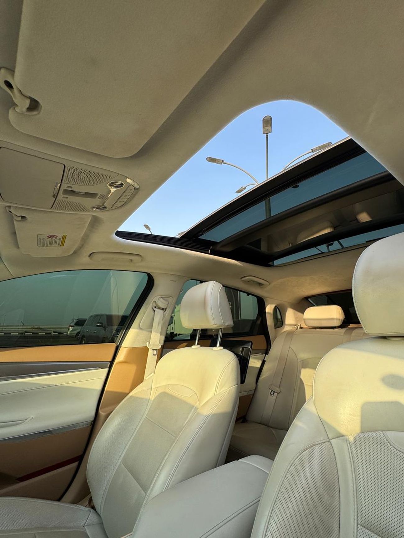 هيونداي أزيرا