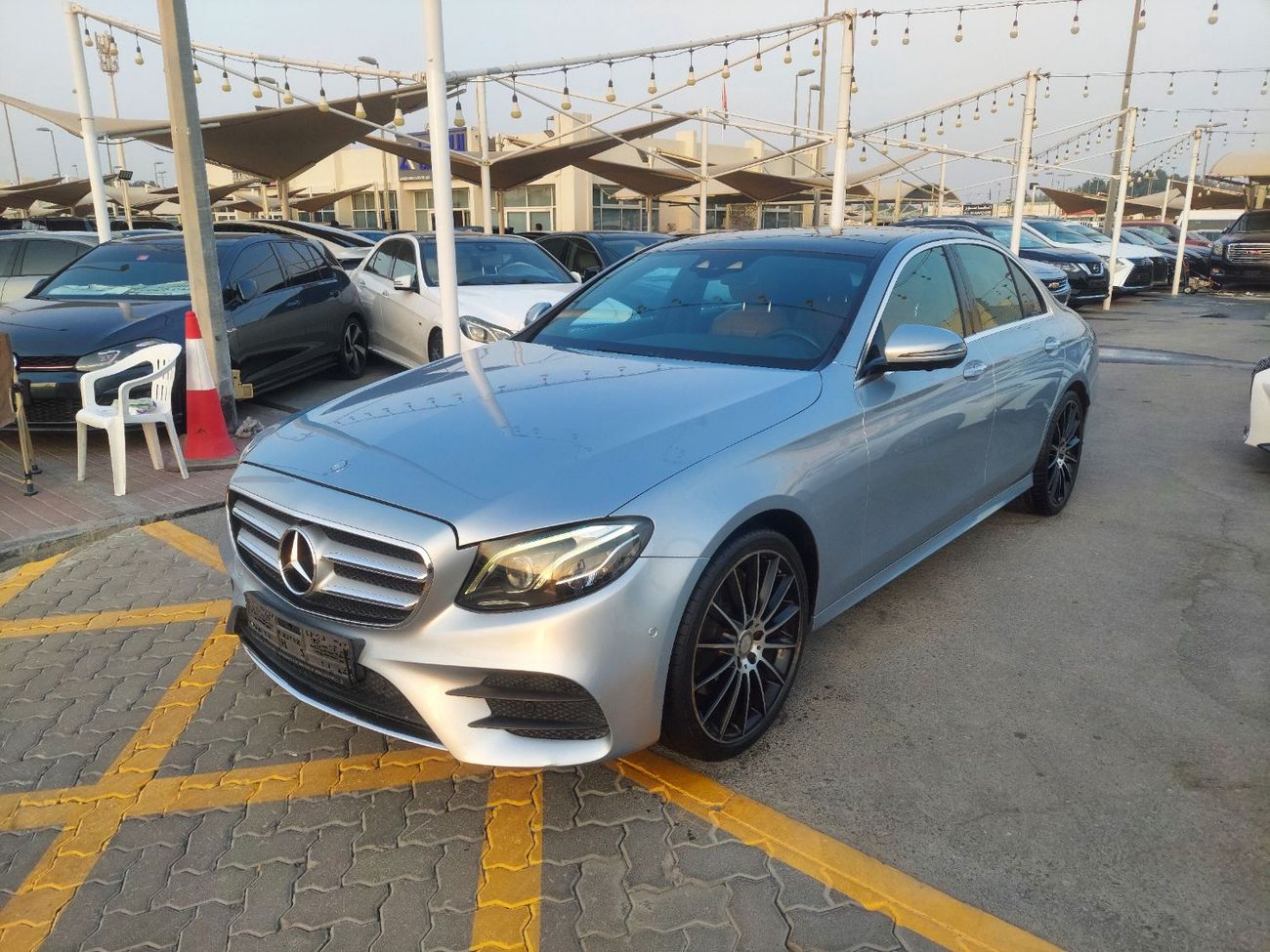 Mercedes Benz E200 AMG