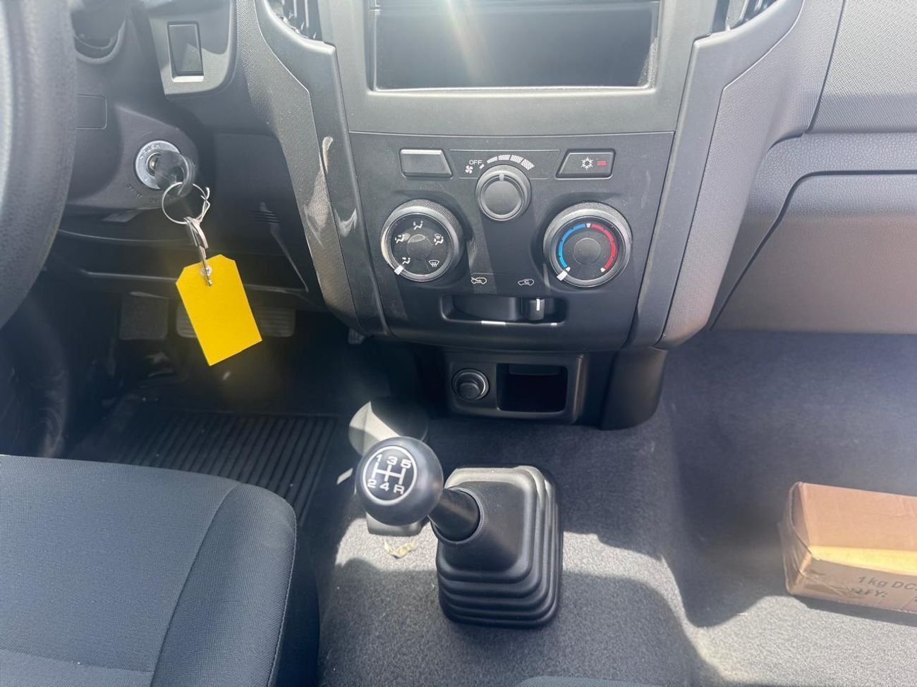 Isuzu DMax 2.5L 2WD (4x2) Single Cab (2 Doors) MY 2026 - Made in India